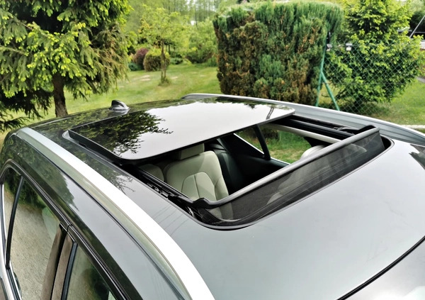 Volvo XC 40 cena 116800 przebieg: 122000, rok produkcji 2019 z Świdnica małe 742